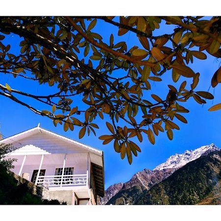 Summit Alpine Resort Lacsung Kültér fotó